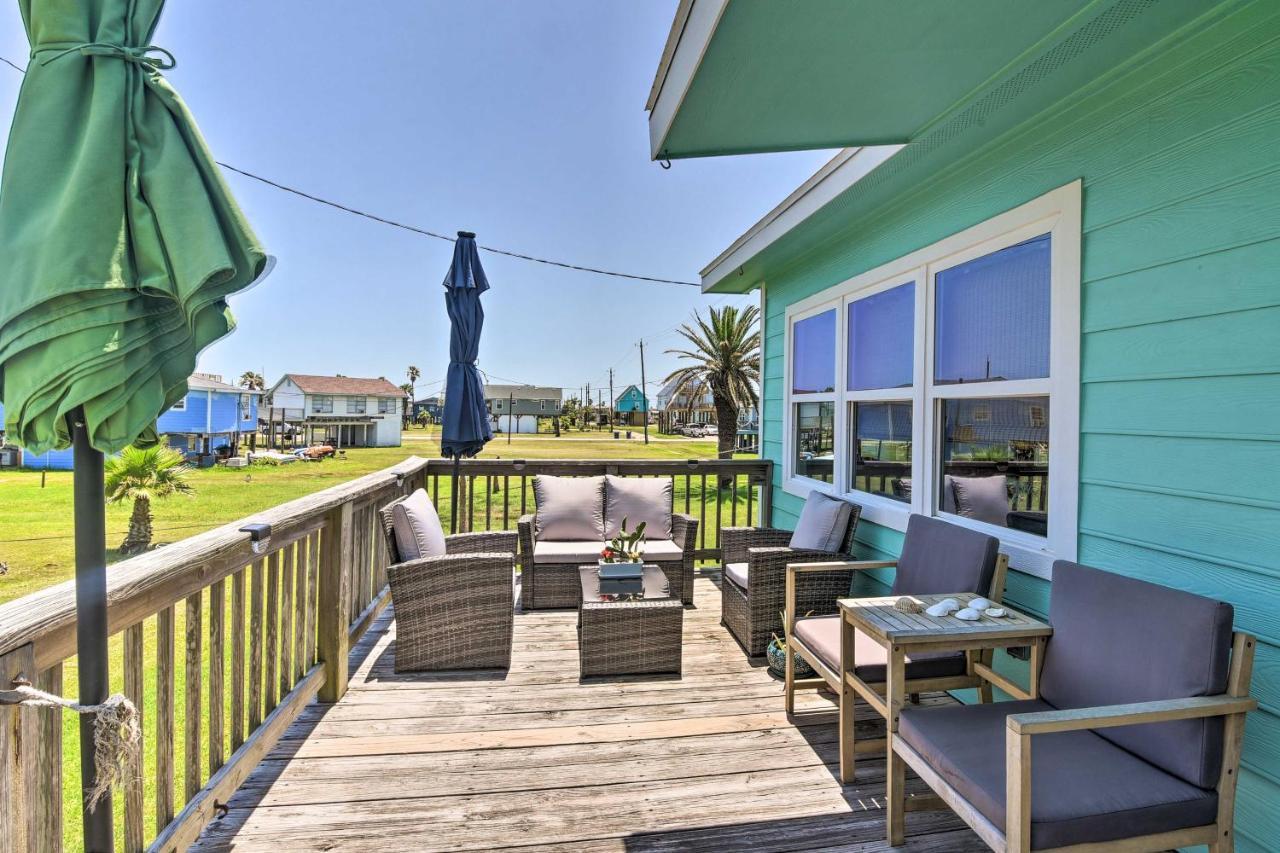 Breezy Surfside Beach Home With Deck Walk To Beach 외부 사진